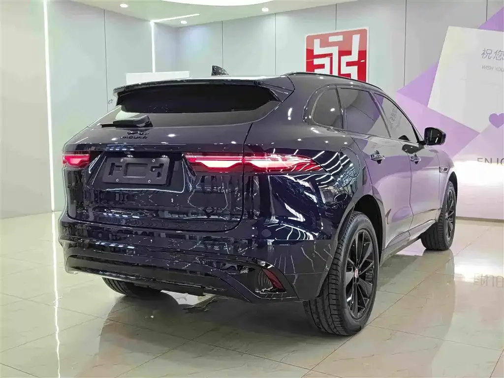 Jaguar F-PACE — фото 2