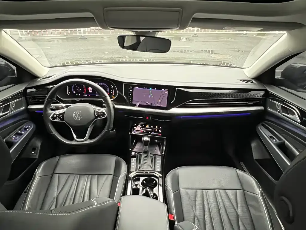 Volkswagen Passat — фото 5