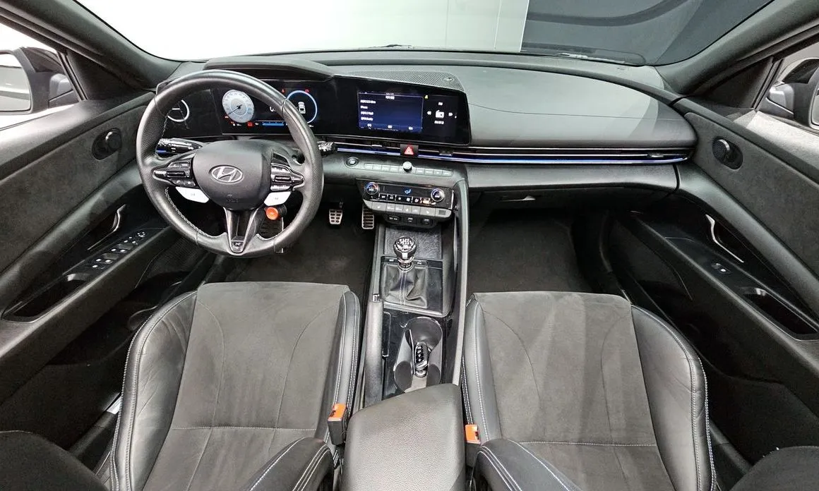 Hyundai AVANTE — фото 7