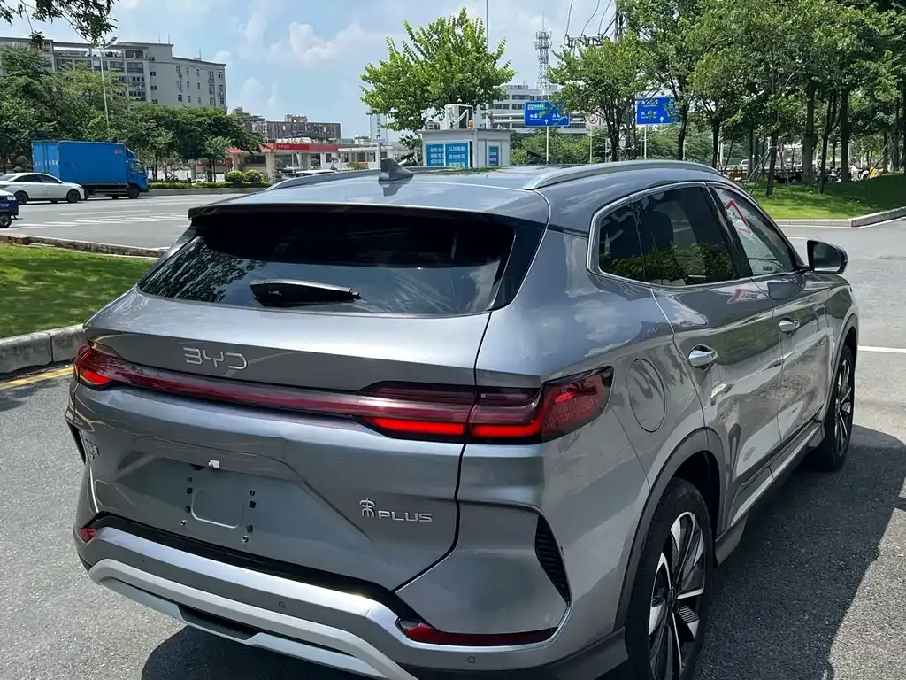 BYD PLUS New Energy — фото 9