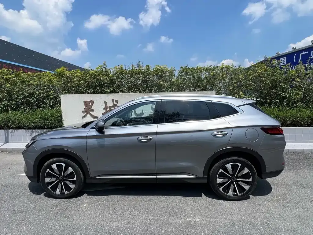 BYD PLUS New Energy — фото 8
