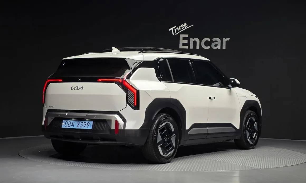 Kia EV3 — фото 3