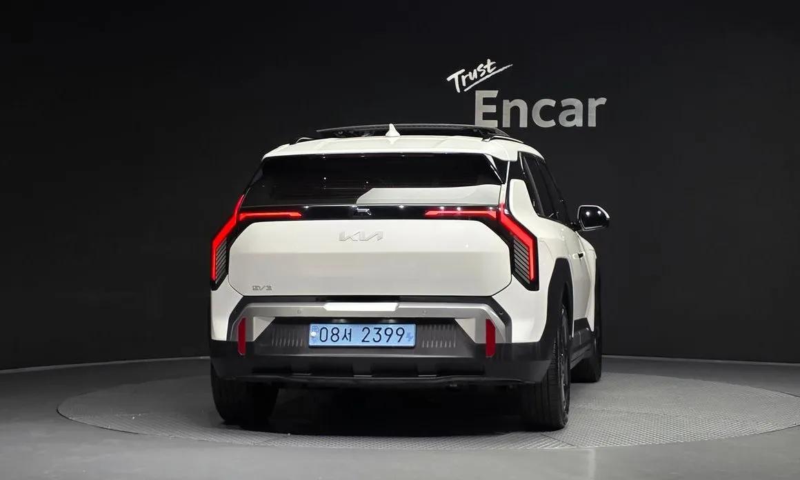 Kia EV3 — фото 4