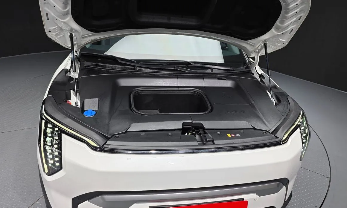 Kia EV3 — фото 8
