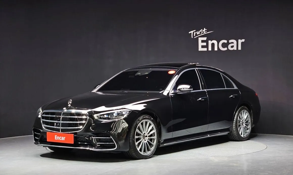 Mercedes-Benz S-Class — фото 1