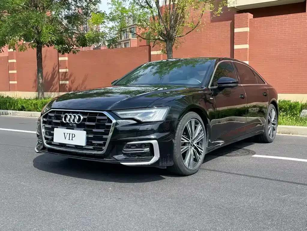 Audi A6L — фото 10