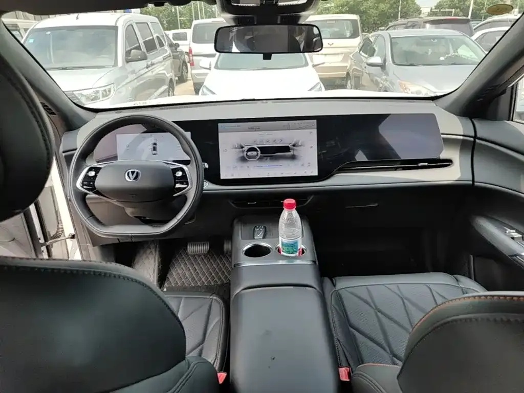 Changan CS75PLUS — фото 3