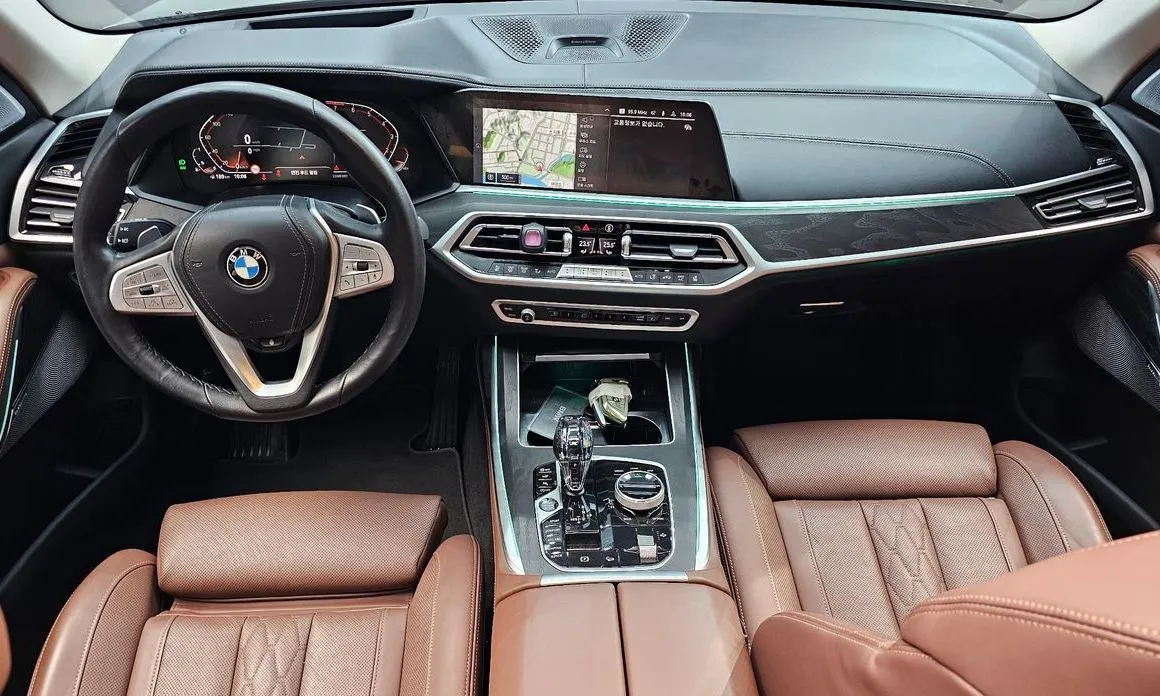 BMW X7 — фото 8