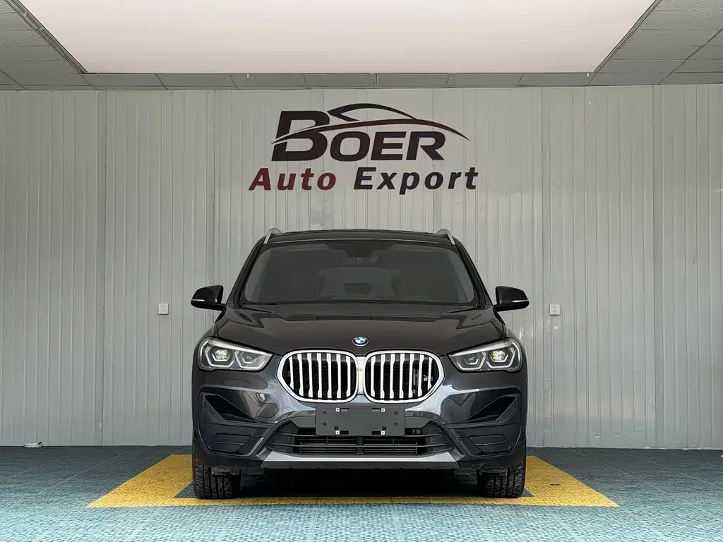 BMW X1 — фото 2