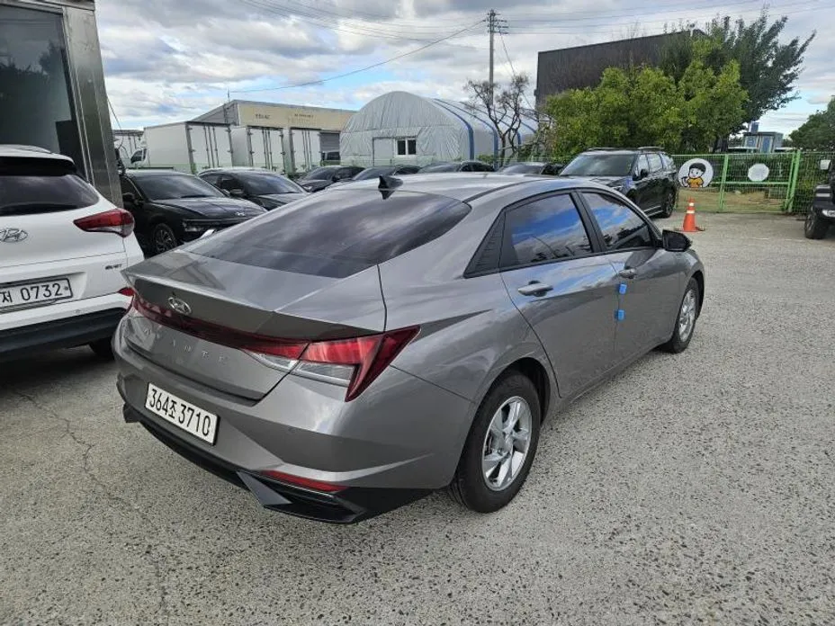 Hyundai AVANTE — фото 9