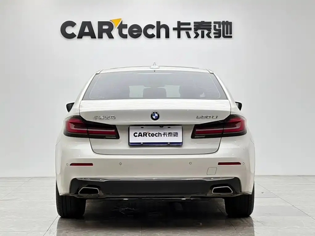 BMW 5 Series — фото 4
