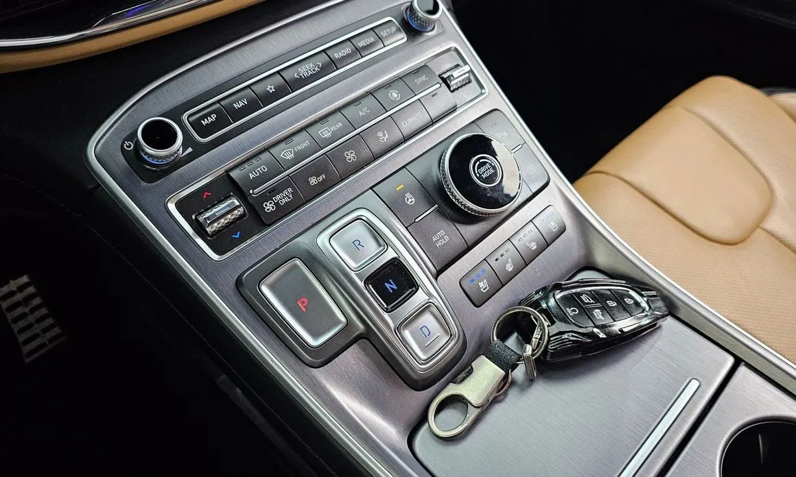 Hyundai Santafe — фото 9