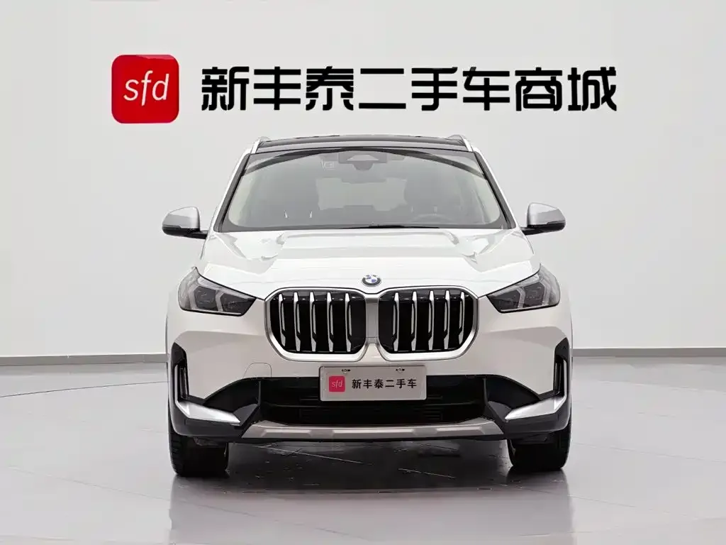 BMW X1 — фото 5
