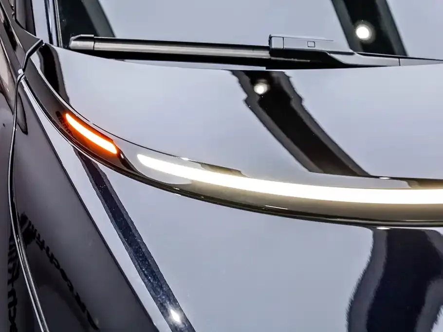 Li Auto i6 — фото 7