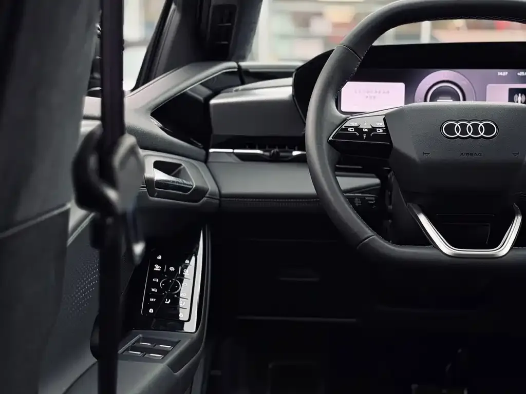 Audi 奥迪A6L e-tron — фото 2