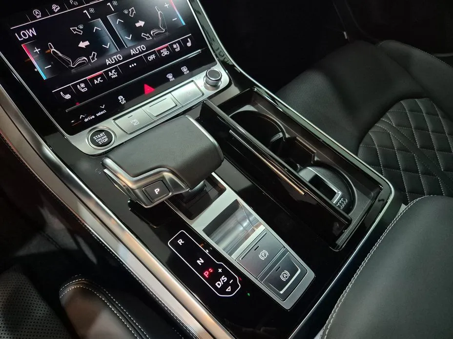 Audi Q7 — фото 5