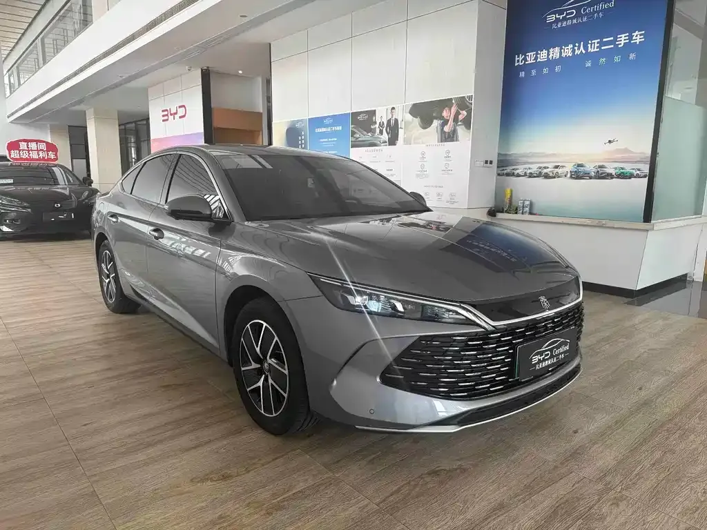 BYD Qin L — фото 5
