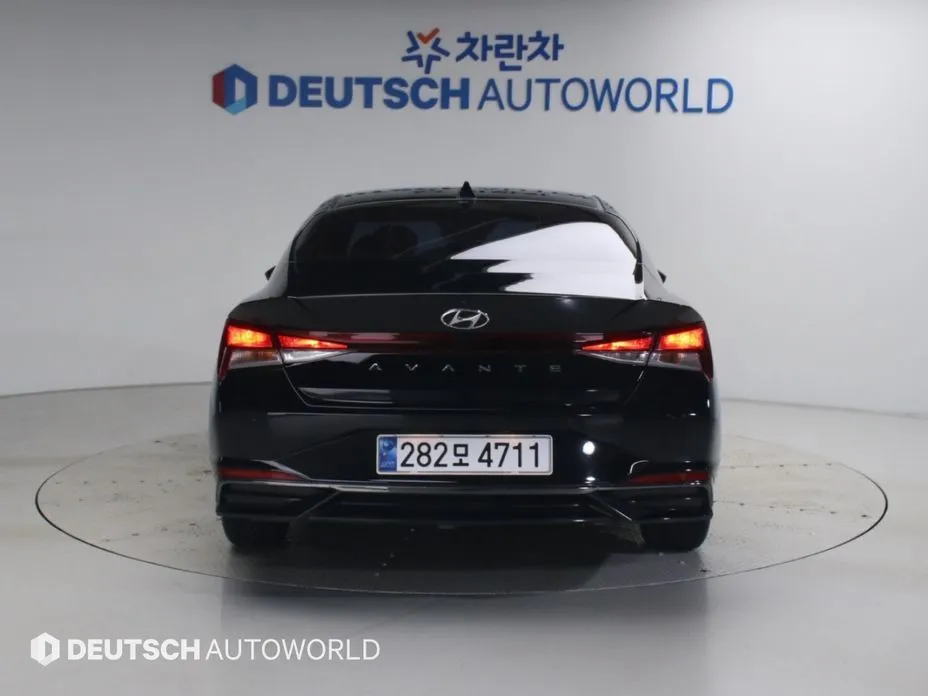 Hyundai AVANTE — фото 3