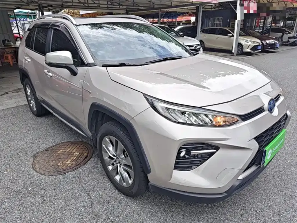 Toyota Wildlander — фото 10