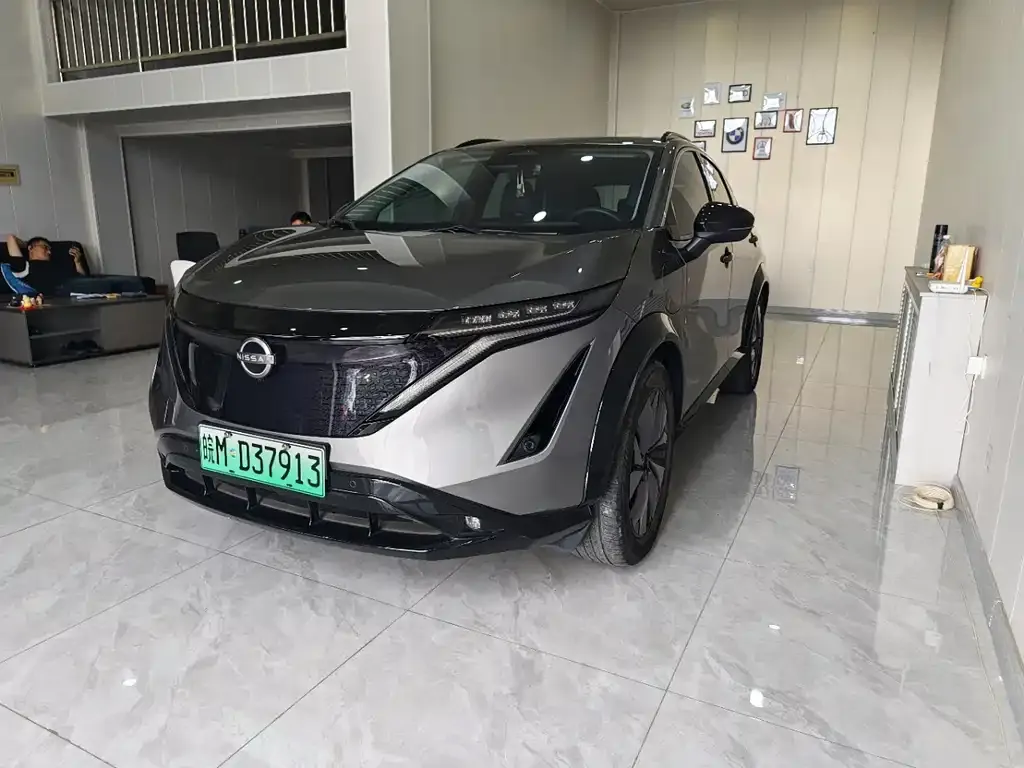 Nissan Ariya — фото 1