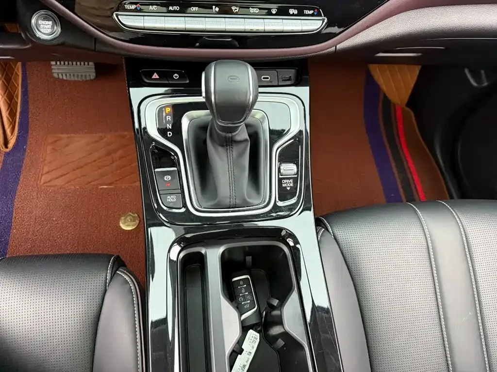 GAC Motor Trumpchi M6 — фото 9