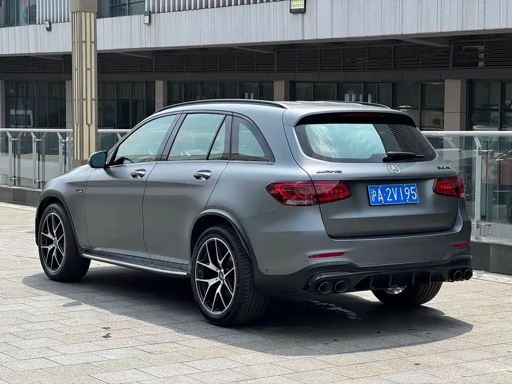 Mercedes-Benz GLC AMG — фото 10