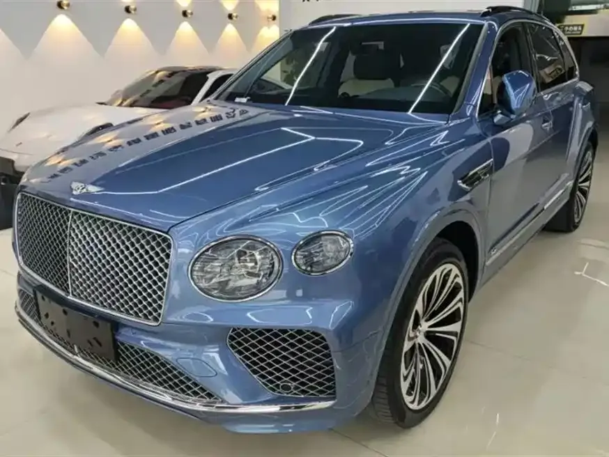 Bentley Bentayga — фото 1