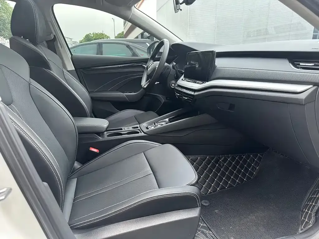 Skoda Octavia — фото 6