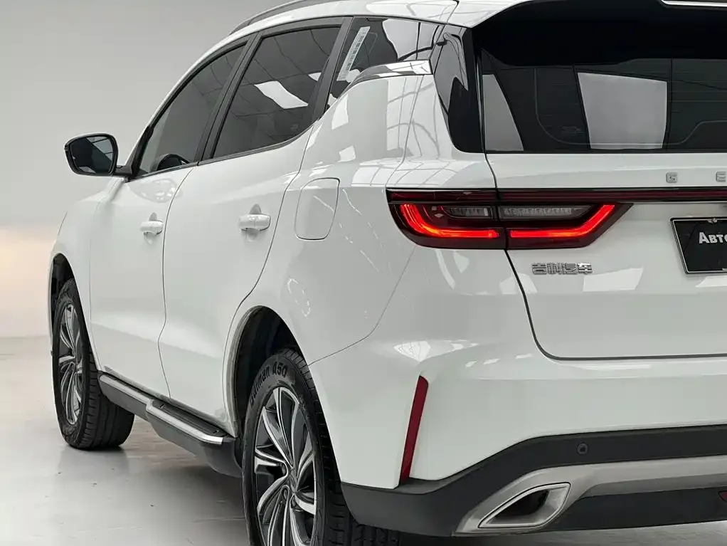 Geely Vision X6 — фото 10