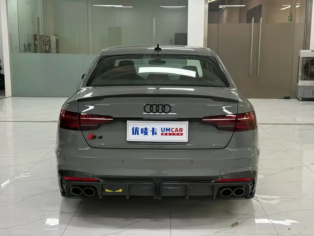 Audi S4 — фото 2
