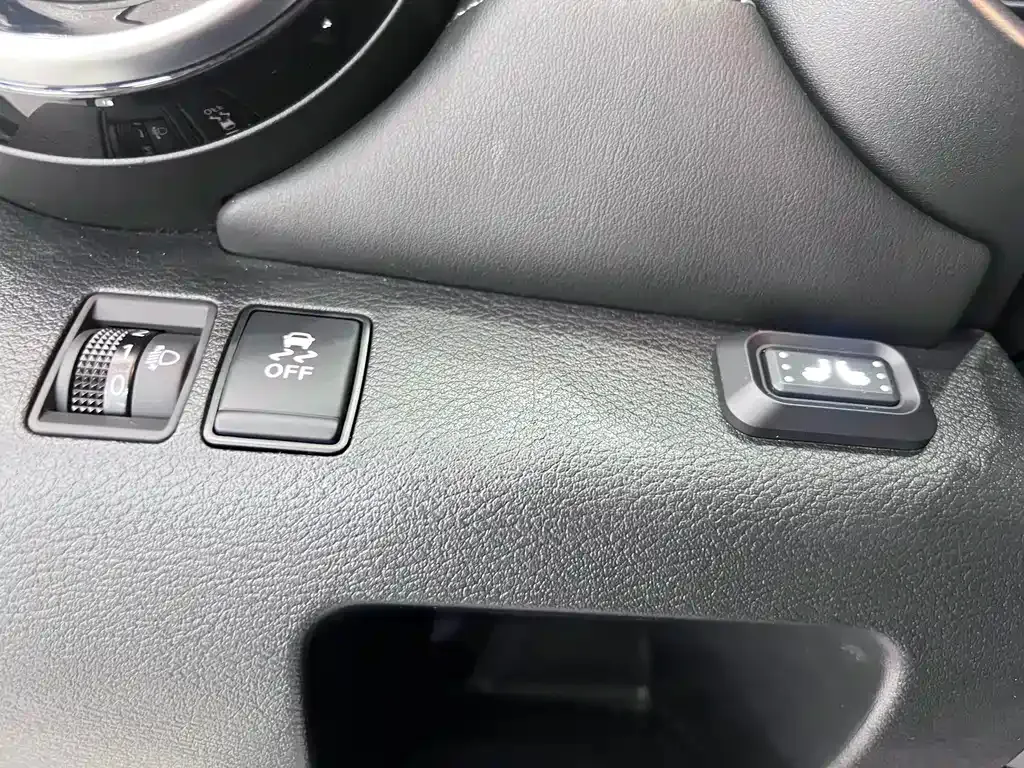 Nissan Kicks — фото 3