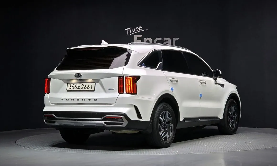 Kia Sorento — фото 4