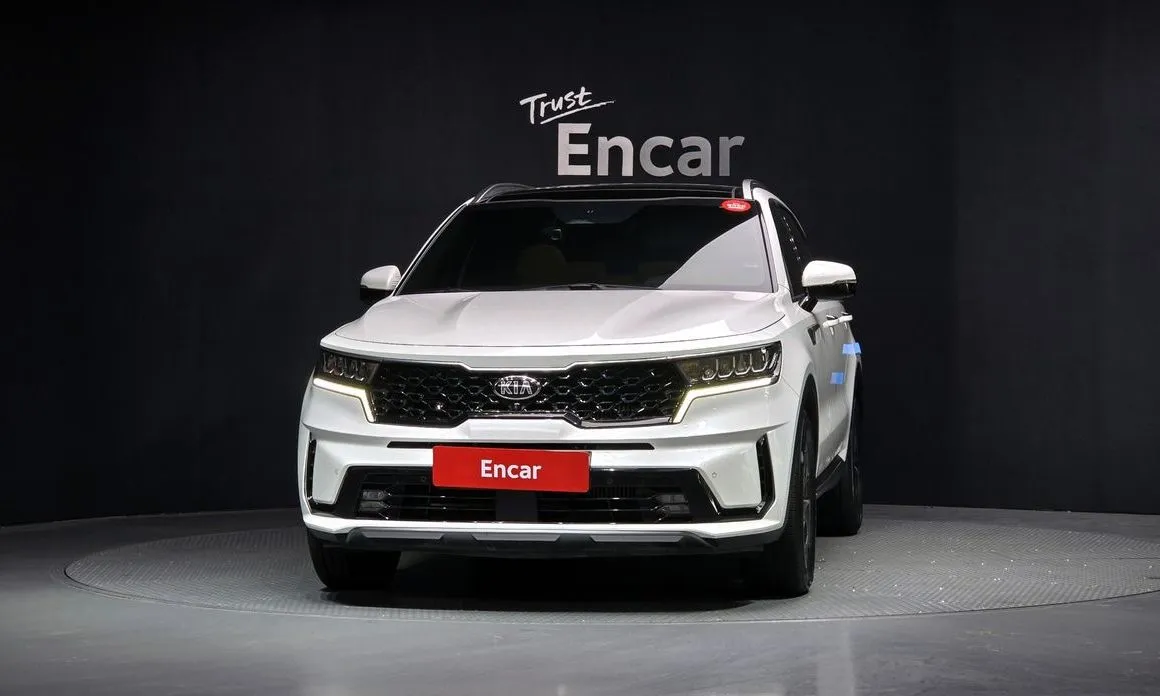 Kia Sorento — фото 5