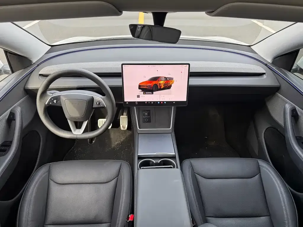 Tesla Model Y — фото 4