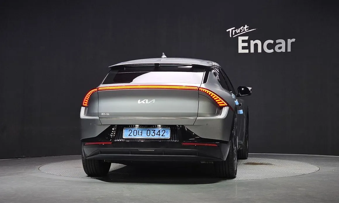 Kia EV6 — фото 5