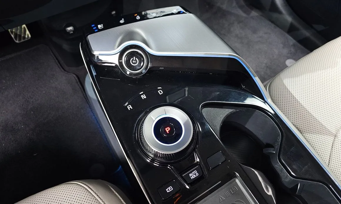 Kia EV6 — фото 4
