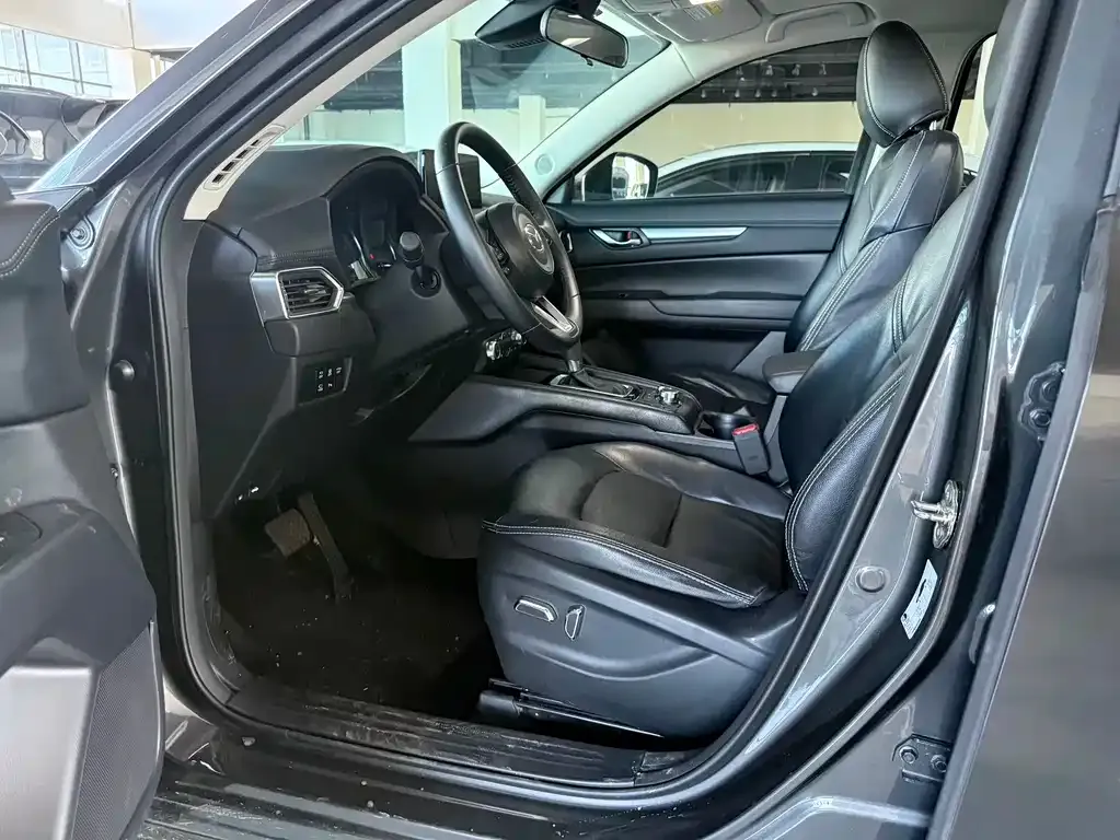 Mazda CX-5 — фото 10