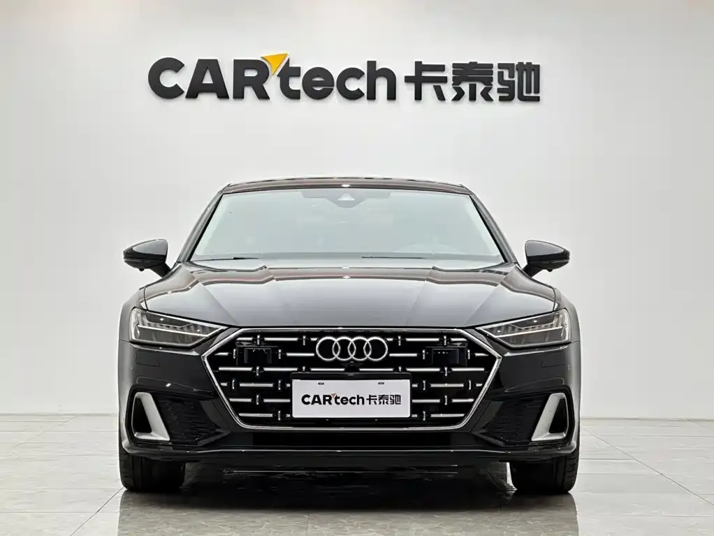 Audi A7L — фото 7