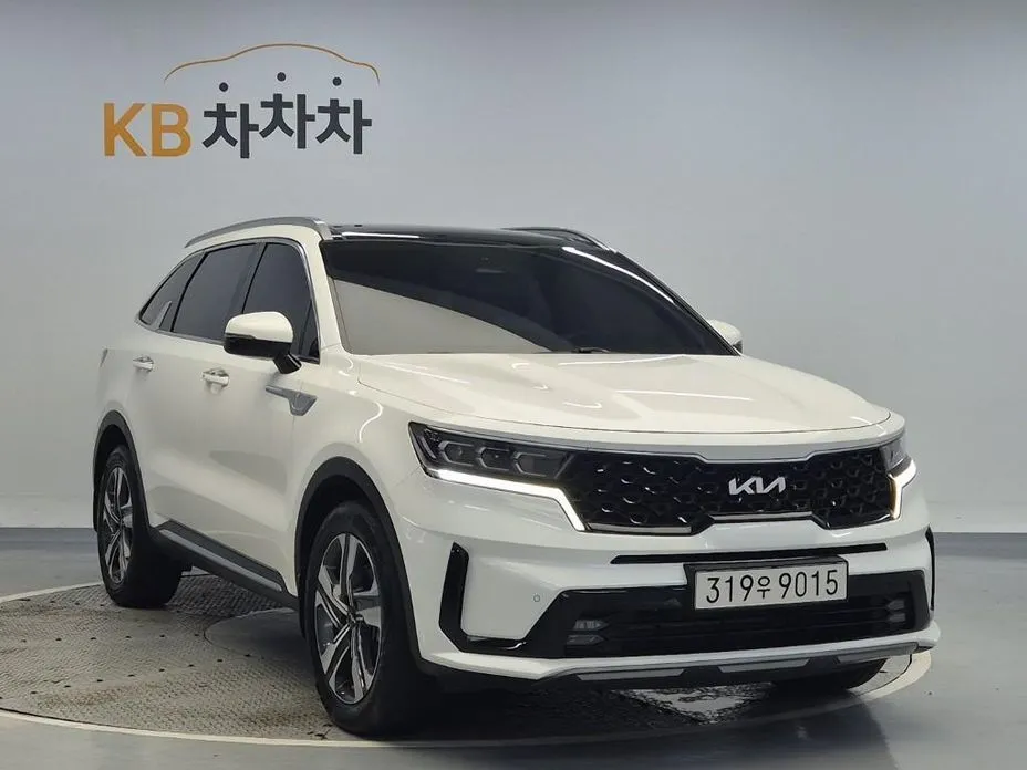 Kia Sorento — фото 7