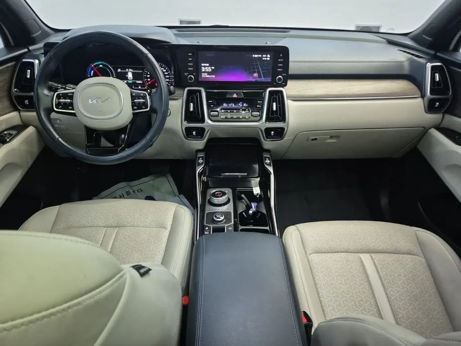 Kia Sorento — фото 5