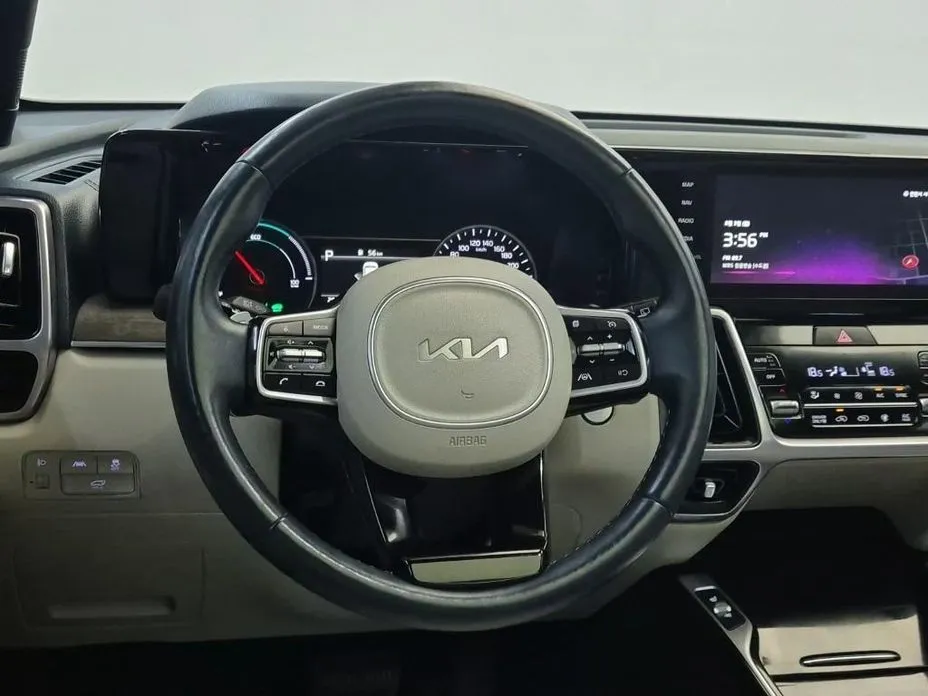 Kia Sorento — фото 6