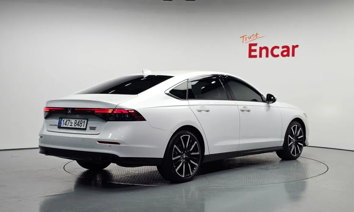 Honda Accord — фото 2