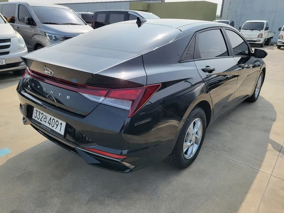 Hyundai AVANTE — фото 10