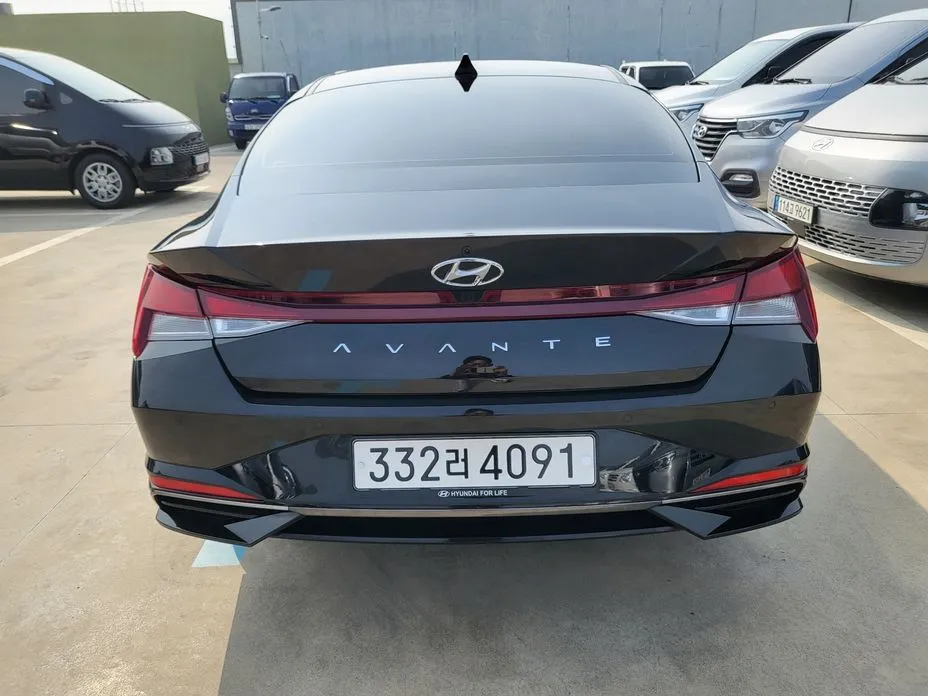 Hyundai AVANTE — фото 2