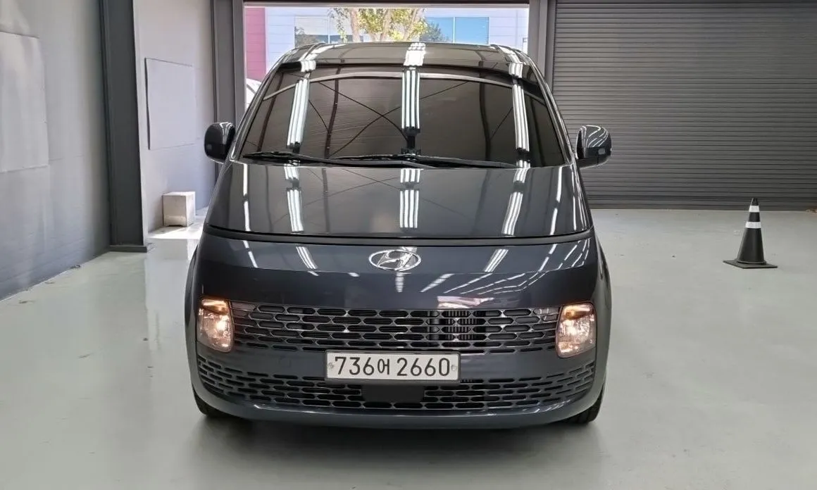 Hyundai Staria — фото 2