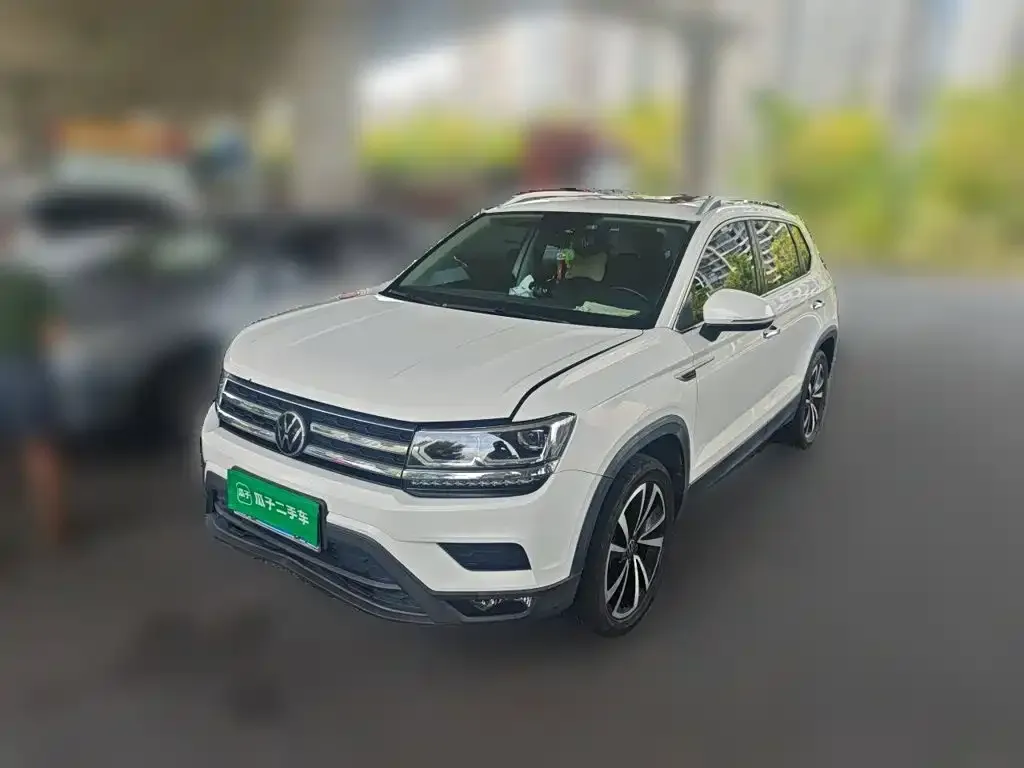 Volkswagen Tharu — фото 1