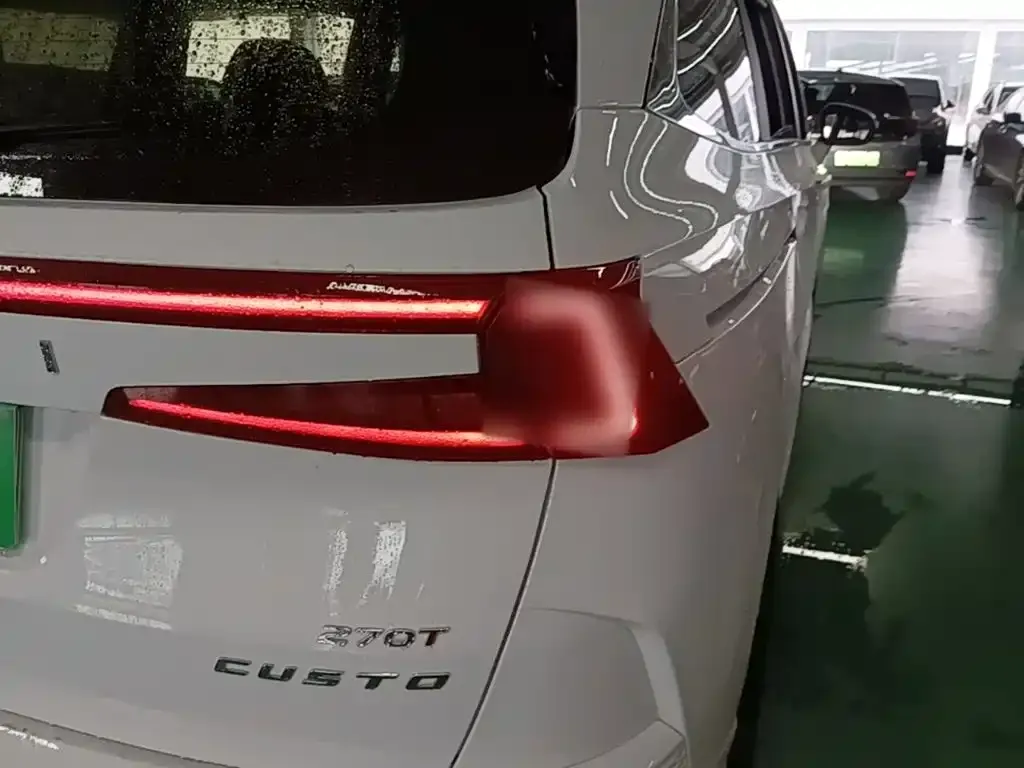 Hyundai Custo — фото 7