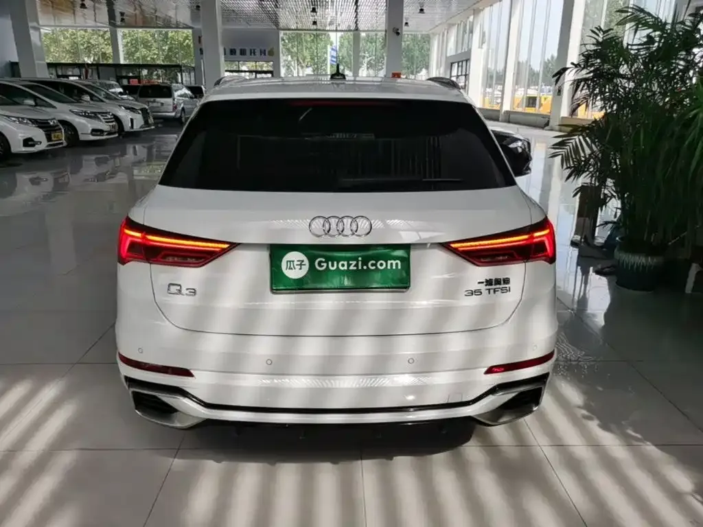 Audi Q3 — фото 4