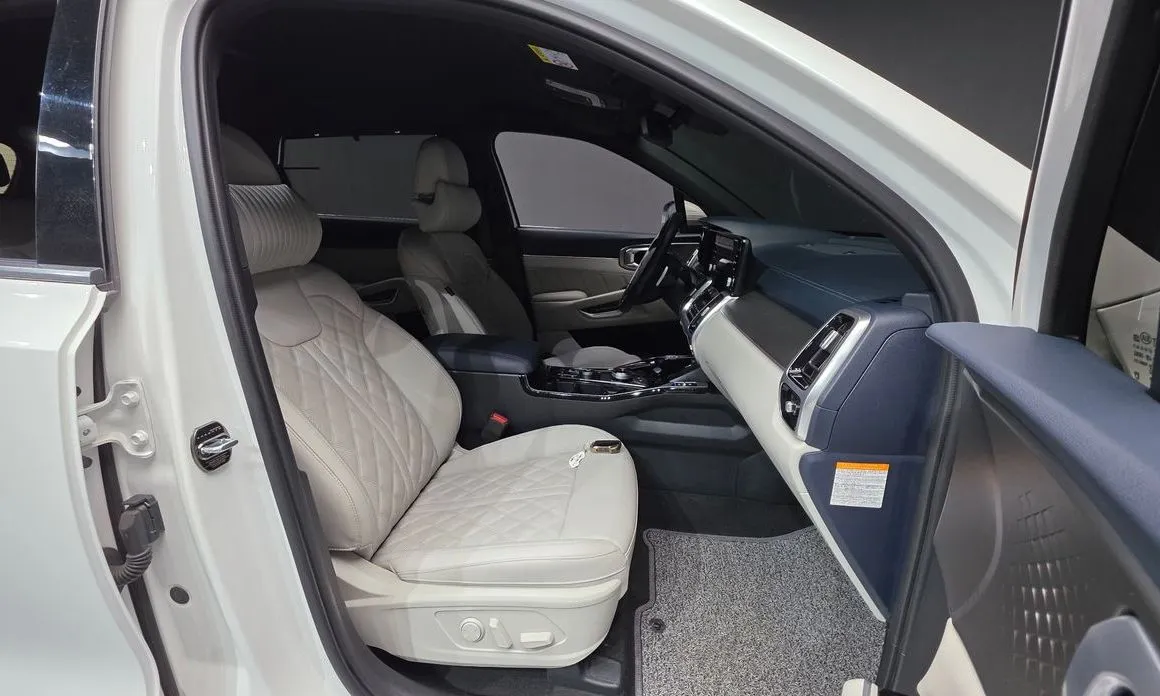 Kia Sorento — фото 5