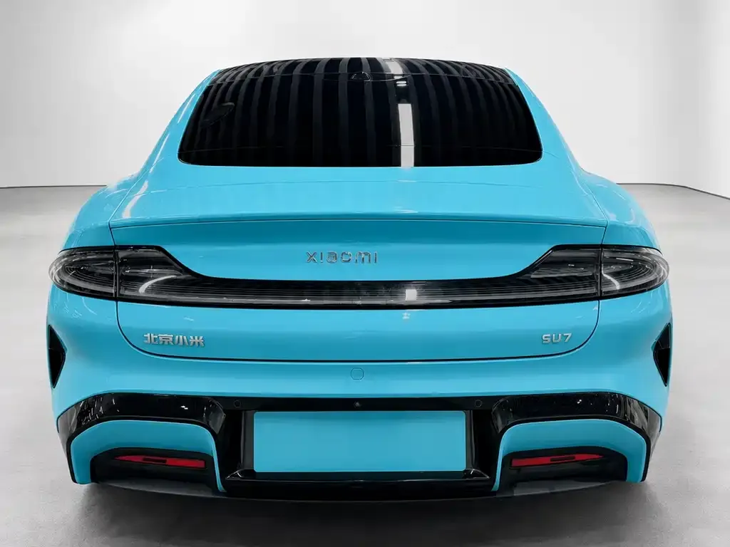 Xiaomi SU7 — фото 3